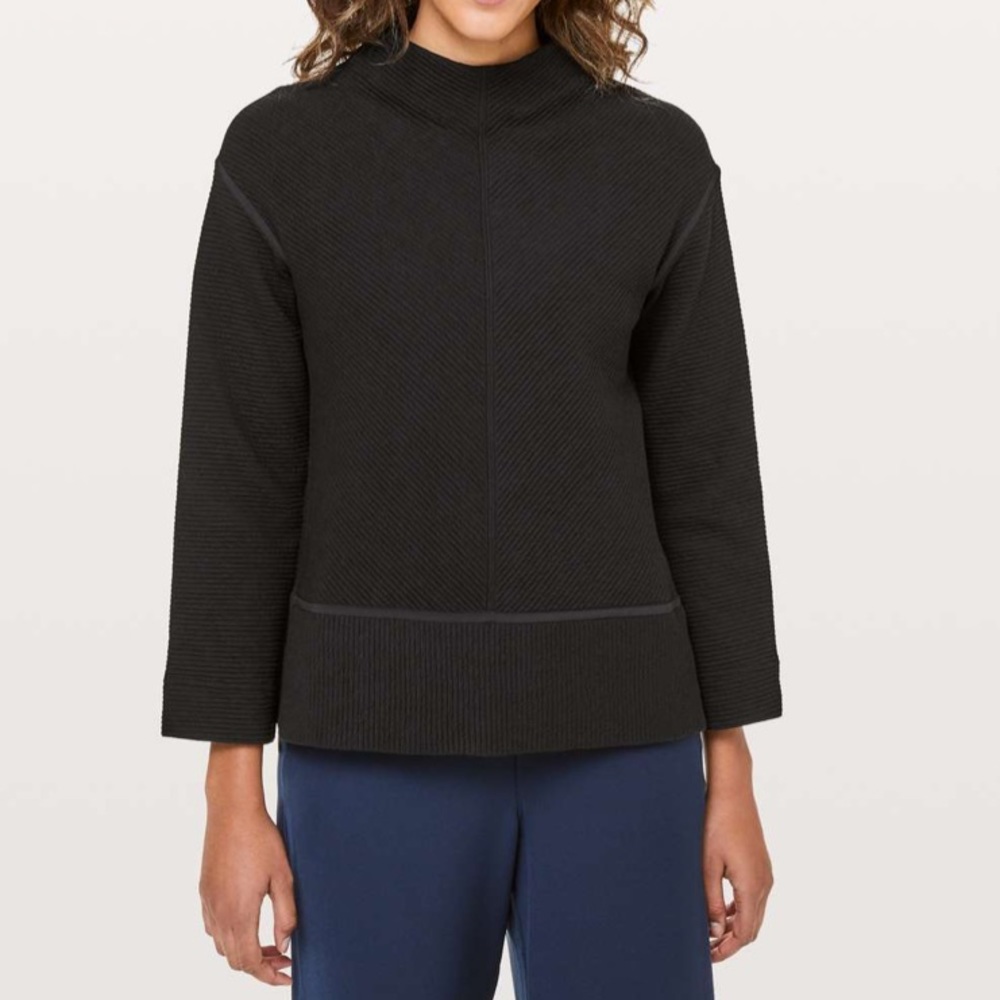 Lululemon On Repeat Mock Neck - Sz 4